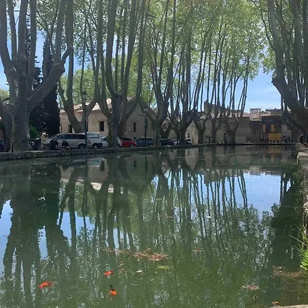 Villa Le Cabanon De Livia Avec Piscine Privee à Cucuron Extérieur photo